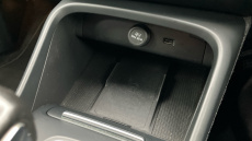 Volvo Xc40 1.5 T3 [163] Momentum 5dr Petrol Estate